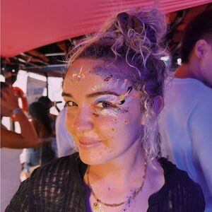 Meet your Posher, Remi